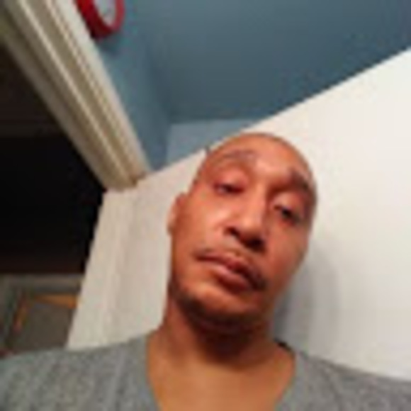 Profile Picture of Christopher Lucas (@christopherl520) on Poshmark