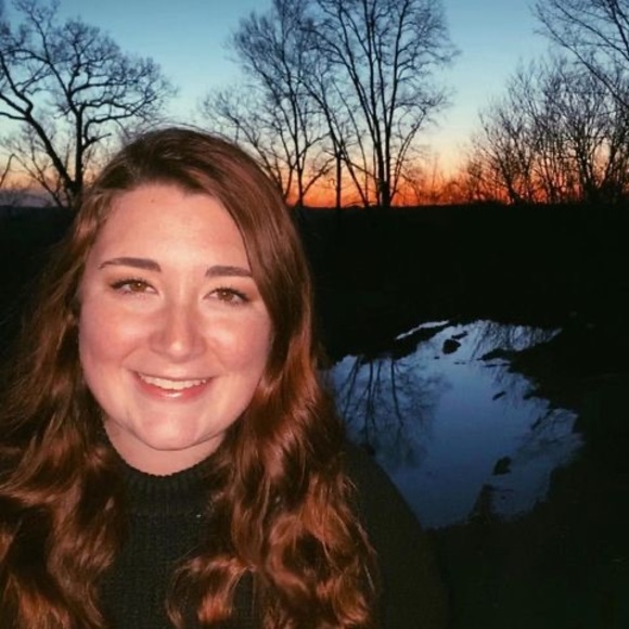 Profile Picture of Kasey Manning (@kasey618) on Poshmark