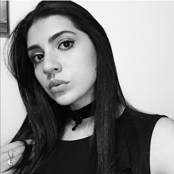 Profile Picture of Janet Palacio (@jannjannn) on Poshmark