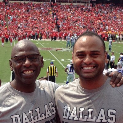 Profile Picture of Walter Hooker (@onehook) on Twitter