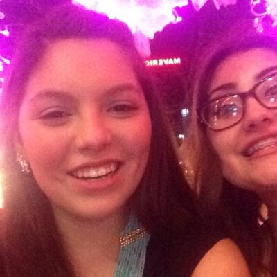 Profile Photo of Hanna & Desiree (@hanna_des15) on Twitter