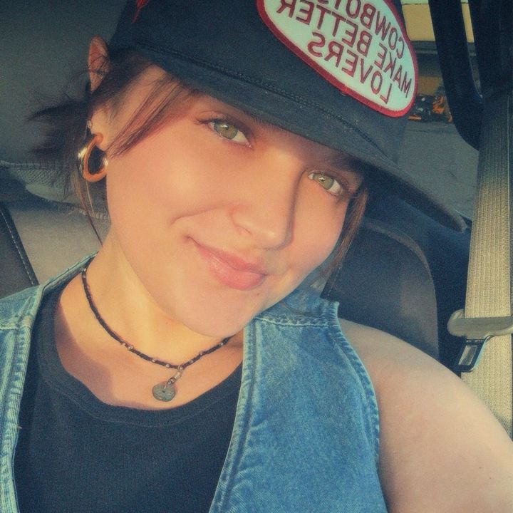 Profile Picture of Josie Blue🌞 (@josie_bluee) on Tiktok