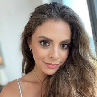 Profile Picture of Michaela Gordon (@mghomechicago) on Instagram