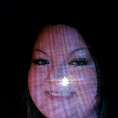 Profile Picture of Crystal Newsome (@cRyStAlBaLl81) on Twitter