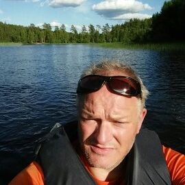Profile Picture of ronny benjaminsn (@benjaminsn) on Pinterest