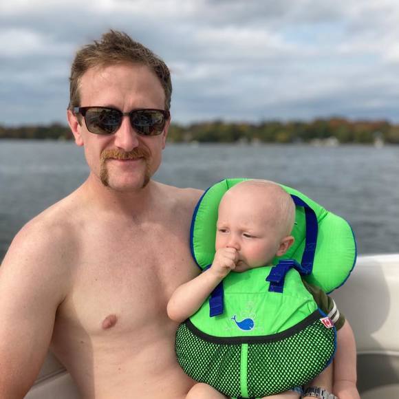 Profile Picture of James Hilverda (@jameshilverda) on Poshmark