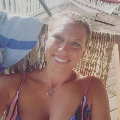 Profile Picture of Ashley Potts (@Ms_ToCrazyPotts) on Twitter