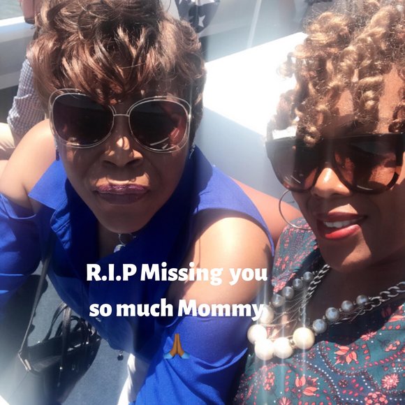 Profile Picture of Kimberly Calhoun (@mzkpossible) on Poshmark