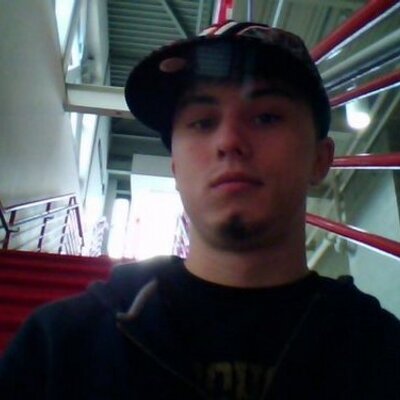 Profile Picture of Tony Hahn (@tonayy4422) on Twitter