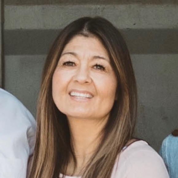 Profile Picture of Susan Brimley (@susanbrimley) on Poshmark