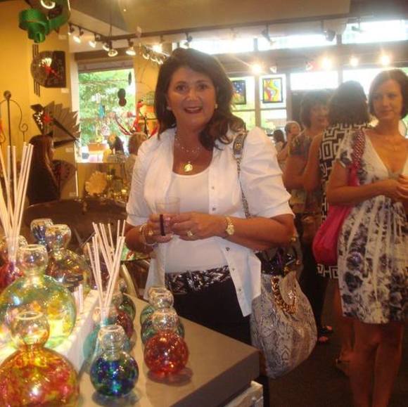 Patti Lyerla - Poshmark Profile Picture of Patti Lyerla (@patti_premier) on Poshmark