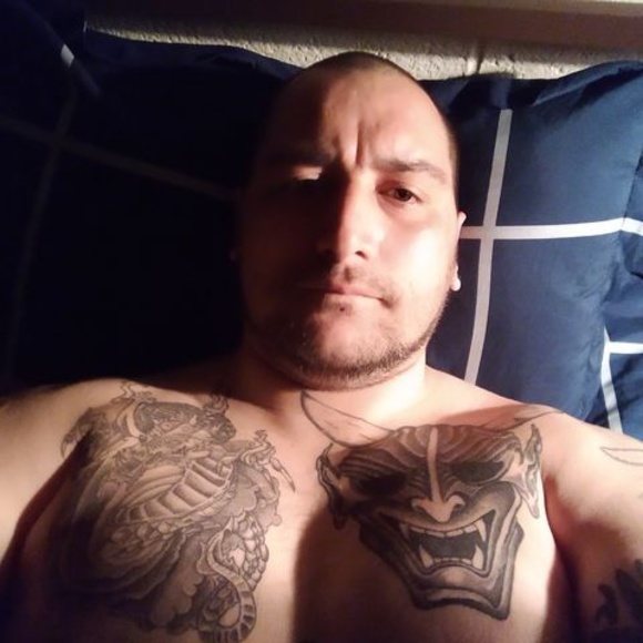 Profile Picture of James Morales (@jamesmorales569) on Poshmark