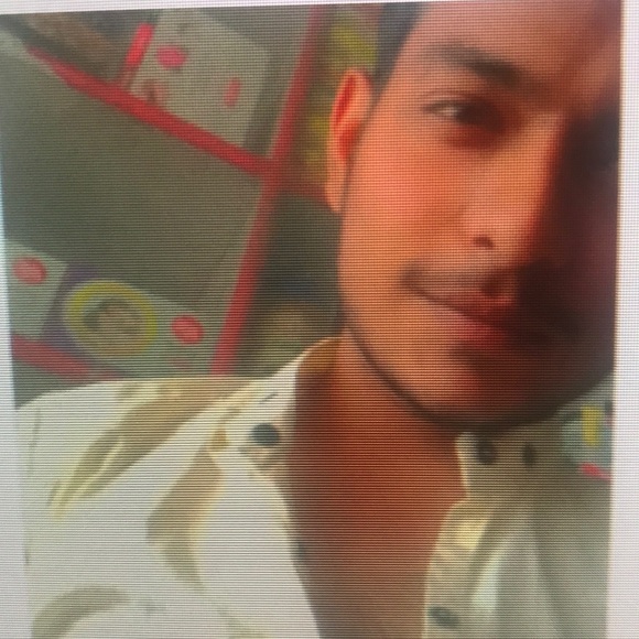 Profile Picture of Ben Gibbs (@bengibbs1013121) on Poshmark