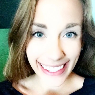 Profile Picture of Regan Moore (@reganelizamoore) on Twitter