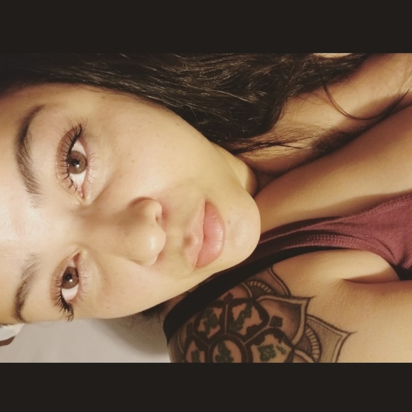 Profile Picture of Myra Rodriguez (@myra3253) on Poshmark