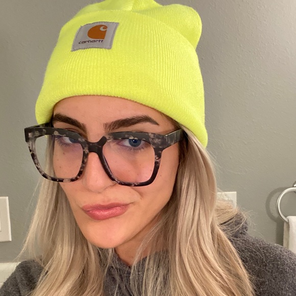 Profile Picture of Darby Unruh (@supdarby) on Poshmark