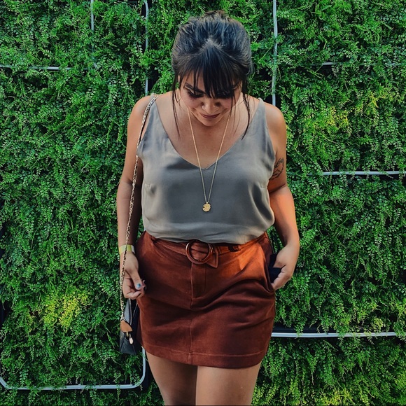 Profile Picture of Rosie Navarro (@rosa_navarro_) on Poshmark