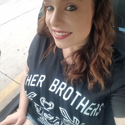 Profile Picture of Kayla Jo Farlow (@KaylaJoFarlow) on Twitter