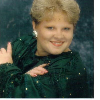 Profile Picture of Candace Watts (@MsRebelCandy) on Twitter