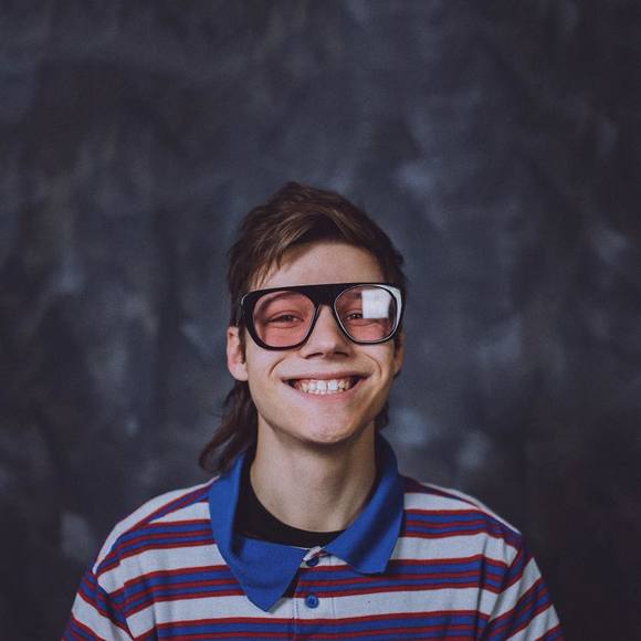 Profile Picture of Parkere Emeigh (@parkereemeigh) on Poshmark