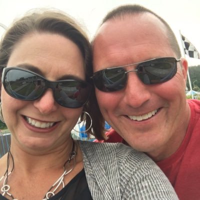 Profile Picture of Jerry Donahue (@JerryDonahue4) on Twitter