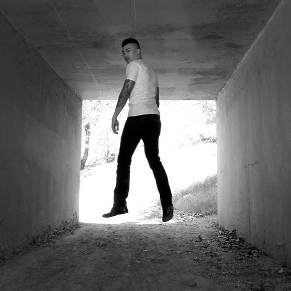 Profile Picture of Brian Chuck (@mrbrianchuck) on Poshmark