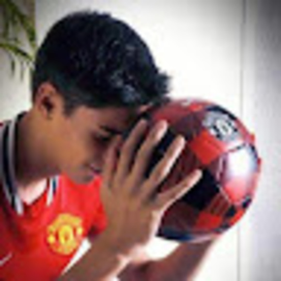 Profile Picture of Thomas Fonseca (@tfonseca157) on Poshmark