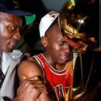 Profile Picture of Alex (@Alex_Hem_27) on Twitter