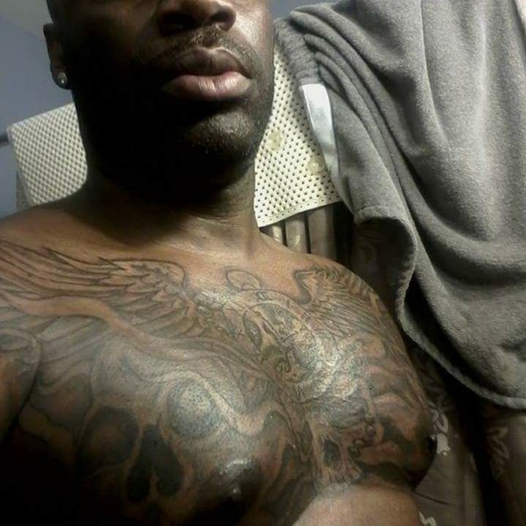Profile Picture of Raf Rohan (@rohanf319) on Poshmark