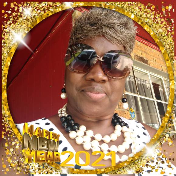 Profile Picture of Florence Hudson clay (@tctc162025) on Poshmark
