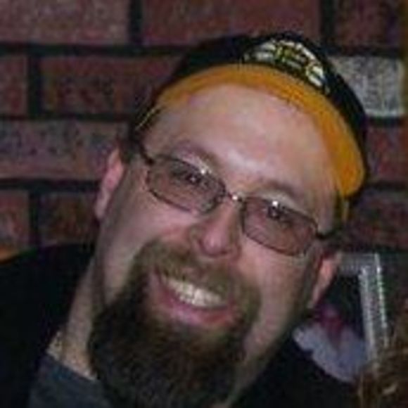 Profile Picture of James Cronshaw (@jkcronshaw) on Poshmark