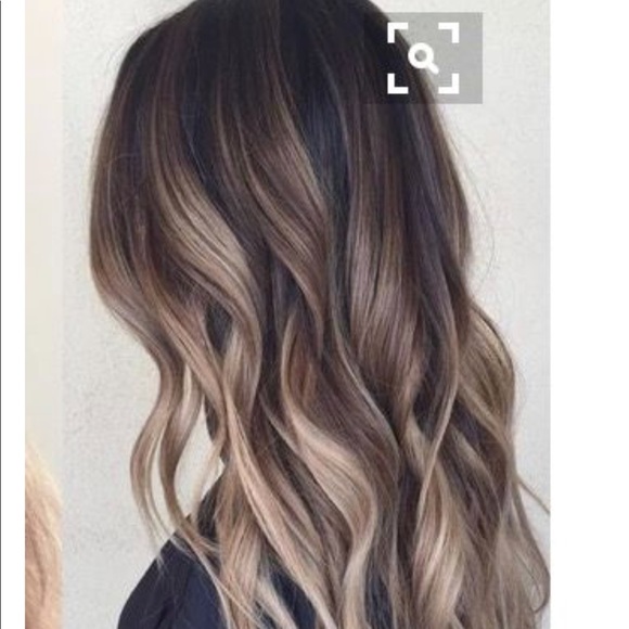 Profile Picture of Carolina De los santos (@munilla) on Poshmark