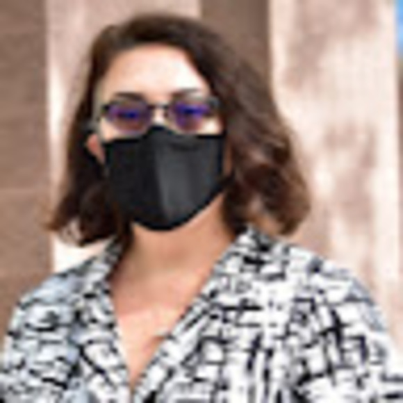 Profile Picture of Abbi Coursolle (@coursolle) on Poshmark