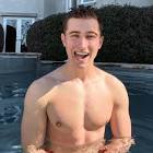 Profile Picture of   SeanDoesMagic... (@SeanDoesMagic) on Tiktok