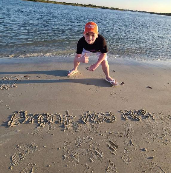 Profile Picture of Brenton Lee (@maybrenton9) on Poshmark