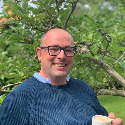 Profile Picture of Michael Heslop (@MichaelHeslop10) on Twitter