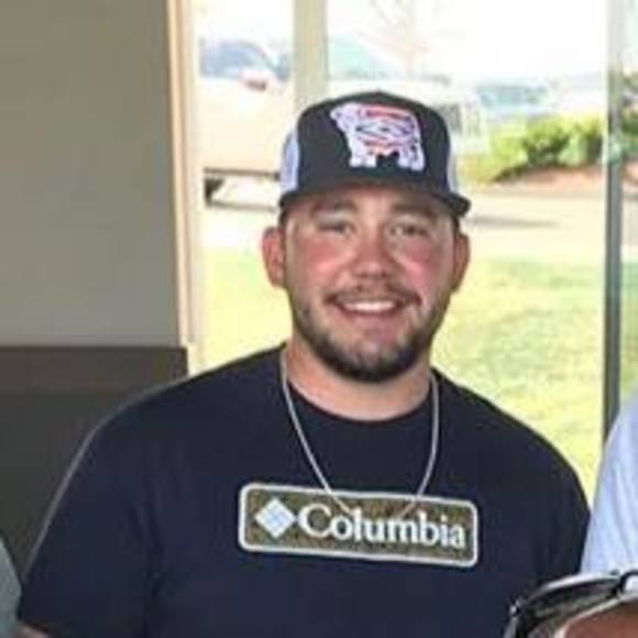 Profile Picture of Joel Bumpus (@joelbumpus) on Poshmark