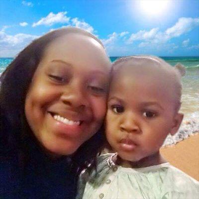 Profile Picture of Clarice Robinson (@MrsSuccess1987) on Twitter