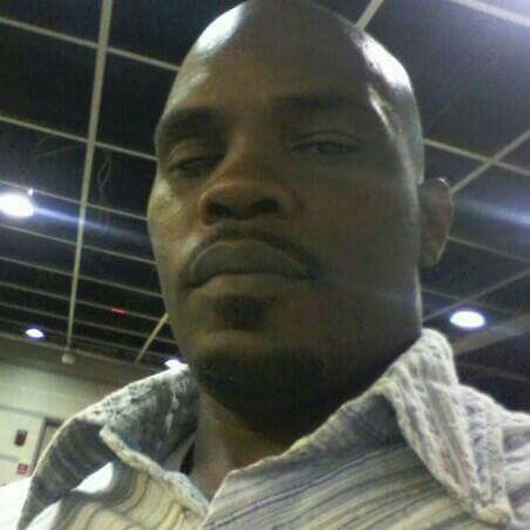 Profile Picture of Charles Funchess jr (@charlesfunch174) on Poshmark