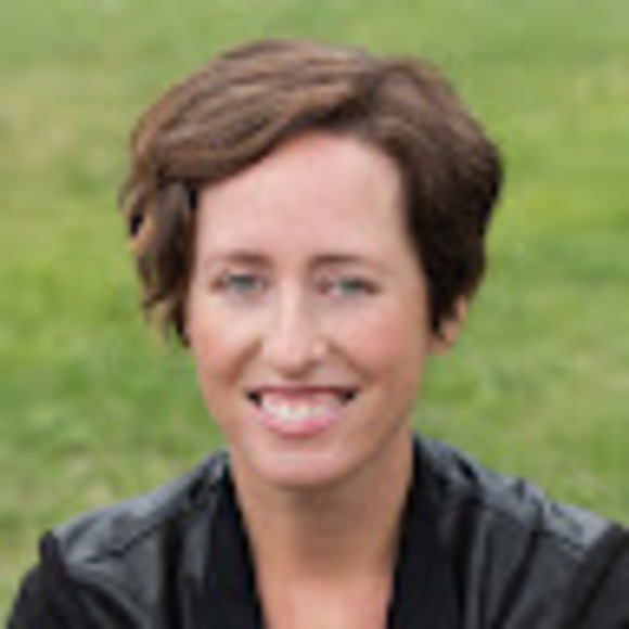 Profile Picture of Amie Clark (@lydiaclark2025) on Poshmark