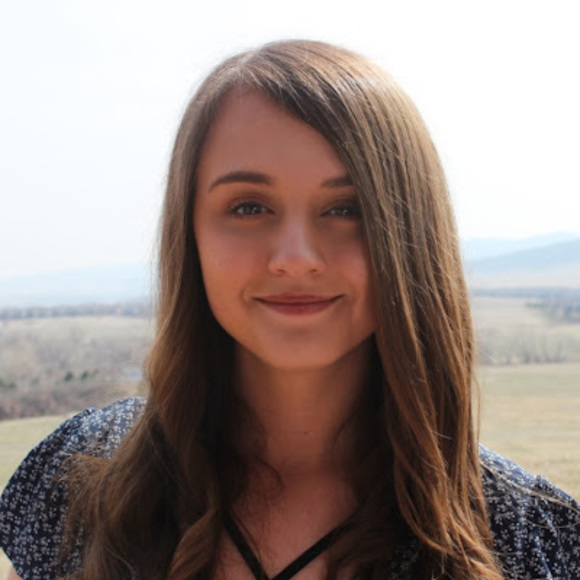 Profile Picture of Alexis Basso (@alexisbasso288) on Poshmark
