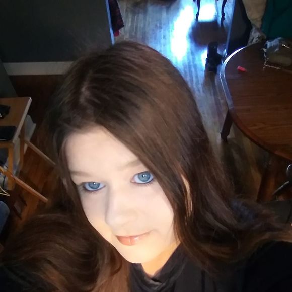 Profile Picture of Pamela Lucas (@pamela_lucas) on Poshmark