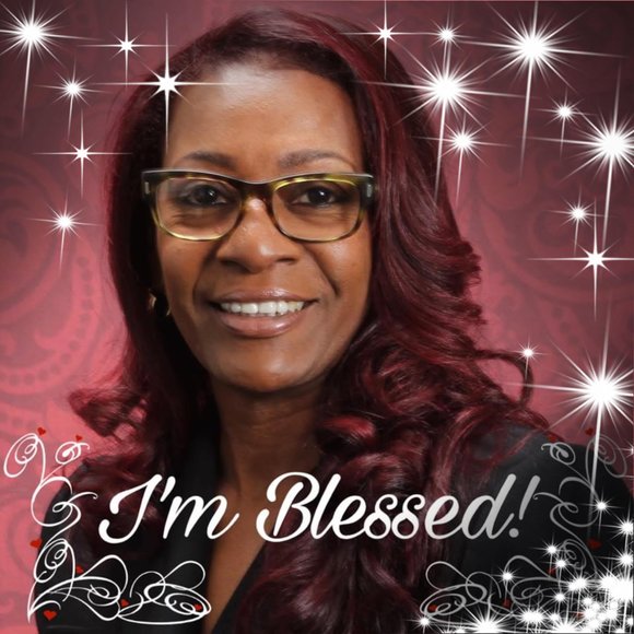 Profile Picture of Debora Hamilton hudson (@bobodh) on Poshmark