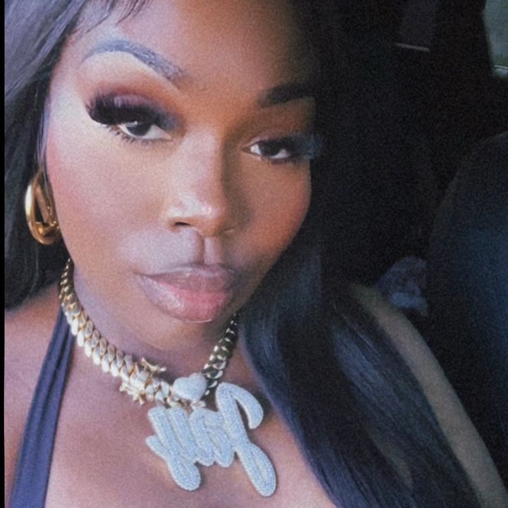 Profile Picture of Missbunkbeds (@jayythickness) on Tiktok