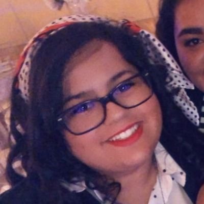 Profile Picture of Angelique R. (@Angie_reader) on Twitter