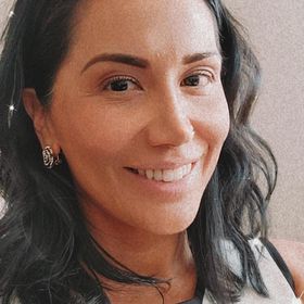 Profile Picture of Bree Barrett (@breezylovebug) on Pinterest