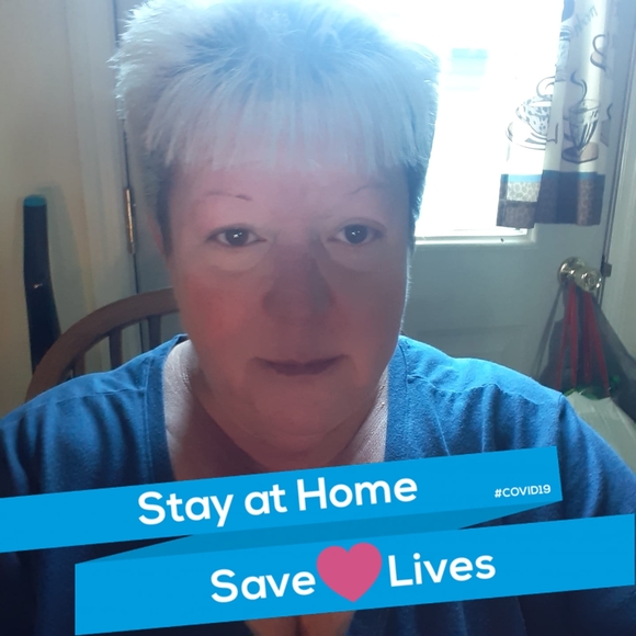 Profile Picture of Linda Vannier (@linda_vannier) on Poshmark