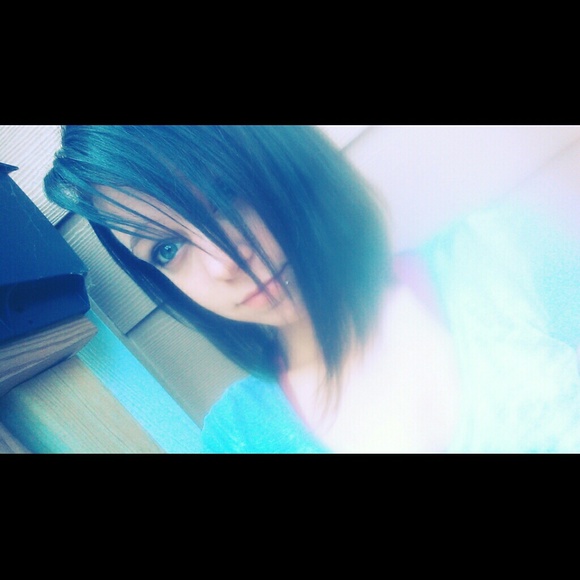 Profile Picture of Taylor Chaney (@taylor_chian) on Poshmark