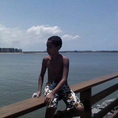 Profile Picture of ¬ Patrick'Tavares ' (@_patrick_t) on Twitter