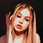 Profile Photo of 𝓔𝓵𝓲𝔃𝓴𝓪 𝓡𝓸𝓭𝔃𝓲𝓮𝔀𝓲𝓬𝔃 (@_rodziewicz_) on Instagram